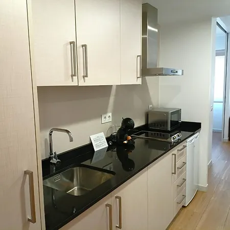 Marynton Boutique Apartahotel 4*
